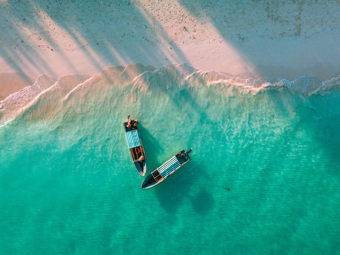 РФ работает над возможностью платить картами российских банков в Танзании