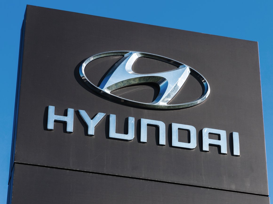 «Арт-Финанс» закрыла сделку по покупке российских активов Hyundai