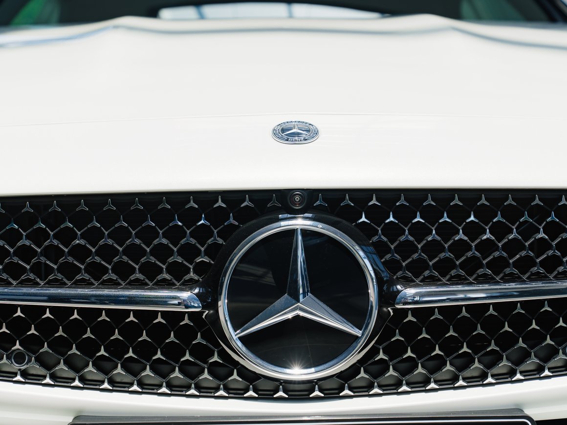 «Автодом» закрыл сделку по покупке активов Mercedes-Benz