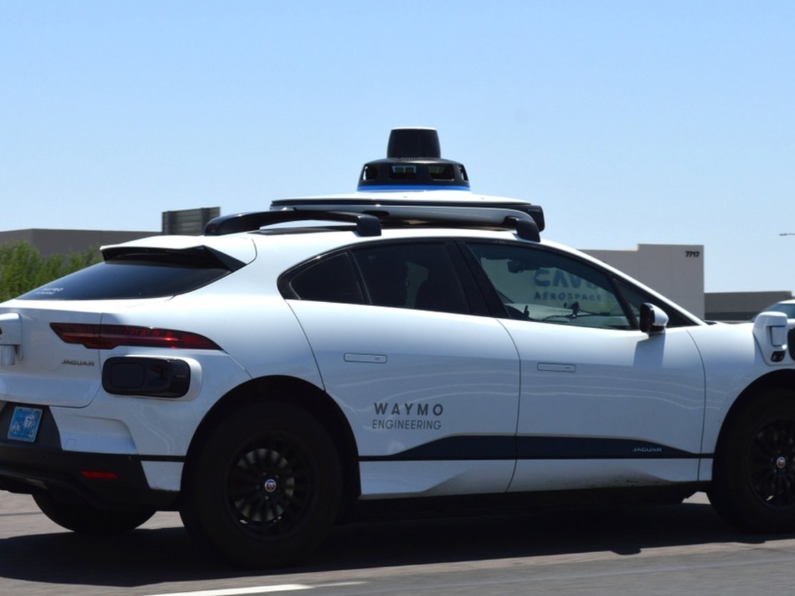 Uber станет оператором услуг беспилотного такси Waymo в Остине и Атланте