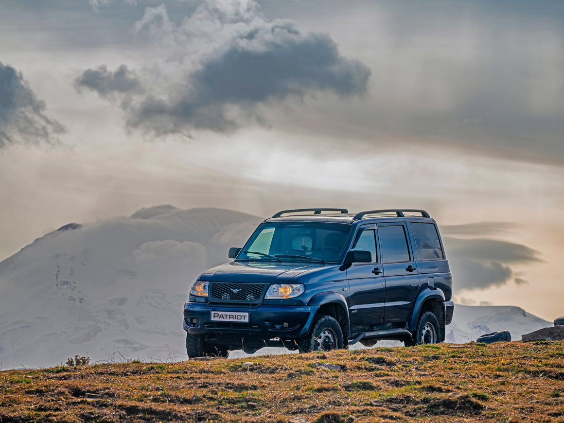 УАЗ повысил цены на все новые автомобили — «Патриот» подорожал на 226 тыс. рублей