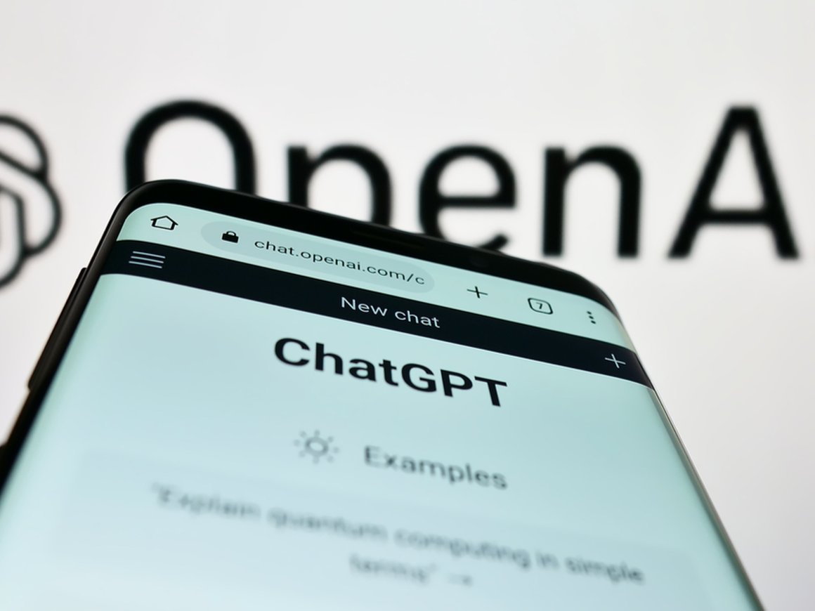 Creative Data Studios создала плагин с ChatGPT для Microsoft Word