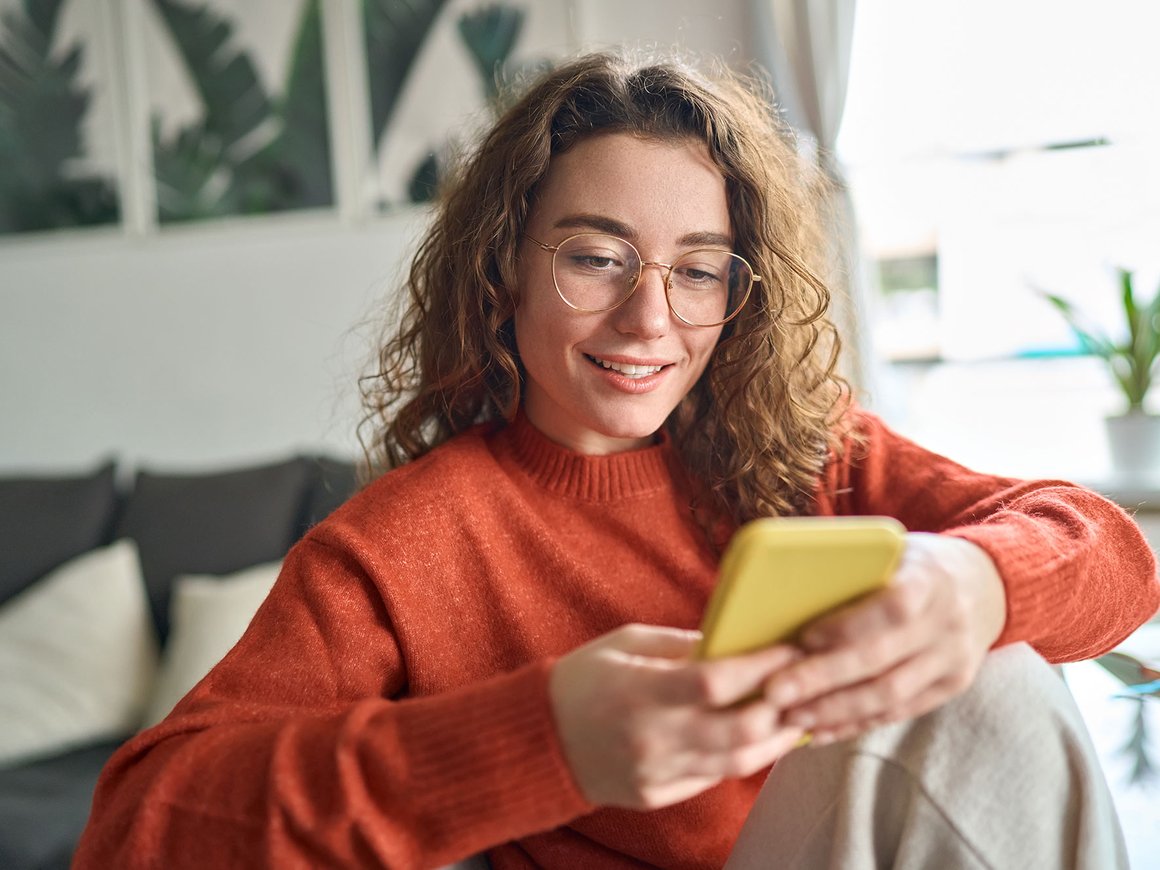 «Яндекс» добавил ИИ-расшифровку звонков в корпоративный мессенджер