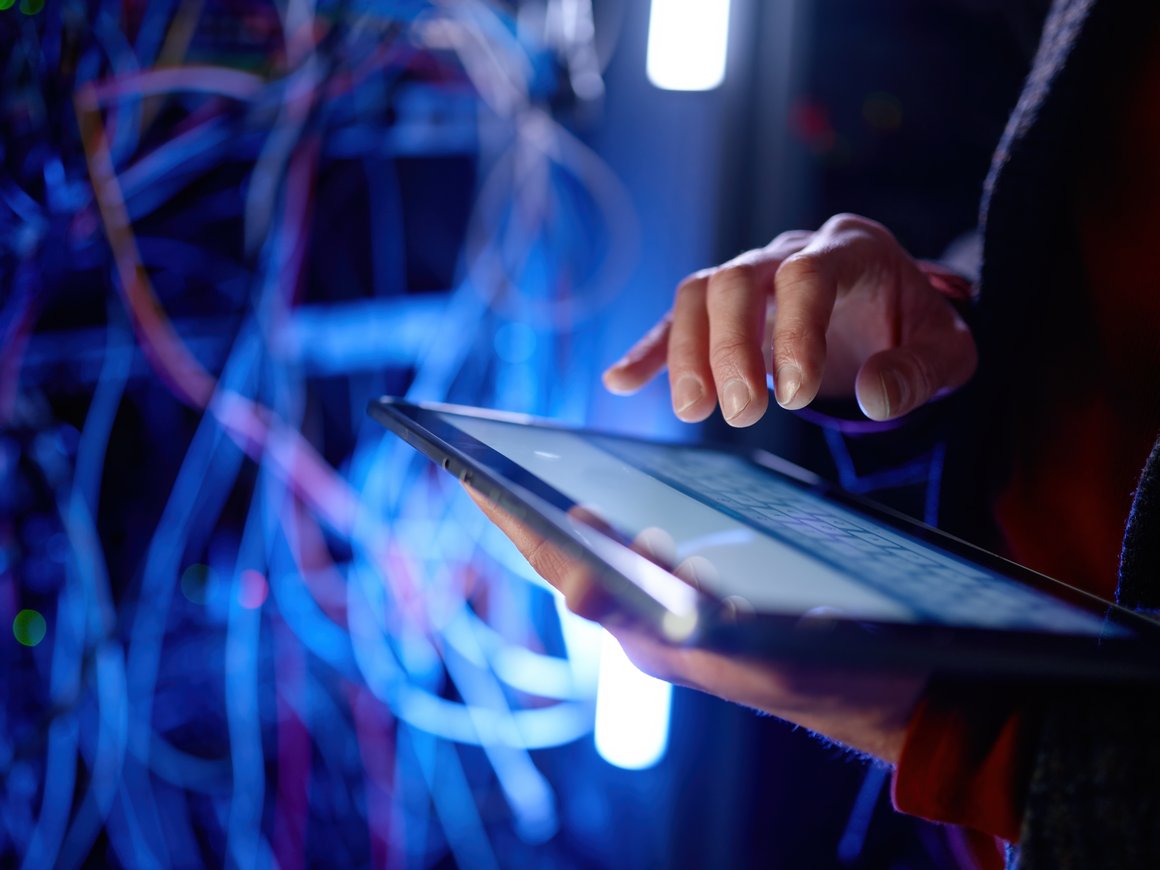 В работе сервисов облачного провайдера Selectel произошел сбой — это часть глобального сбоя в доменной зоне RU