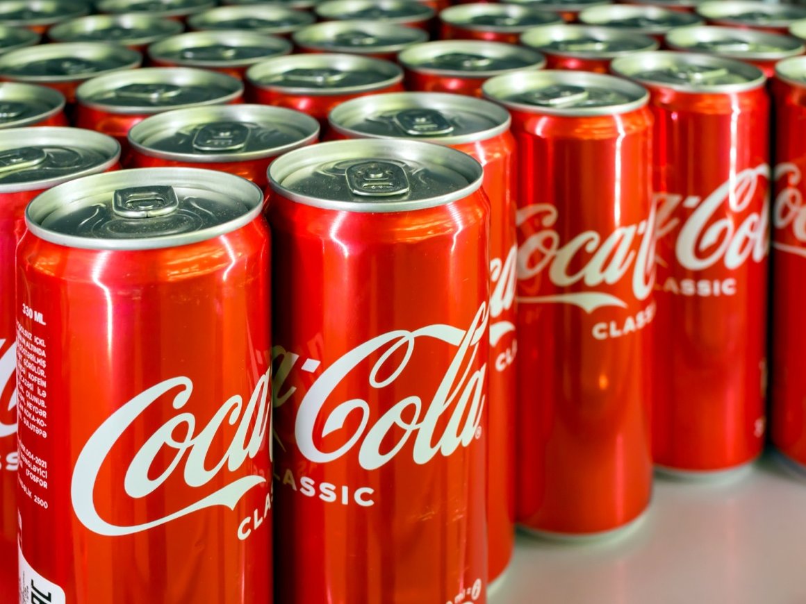 Coca-Cola продлила срок действия товарного знака в России до 2034 года