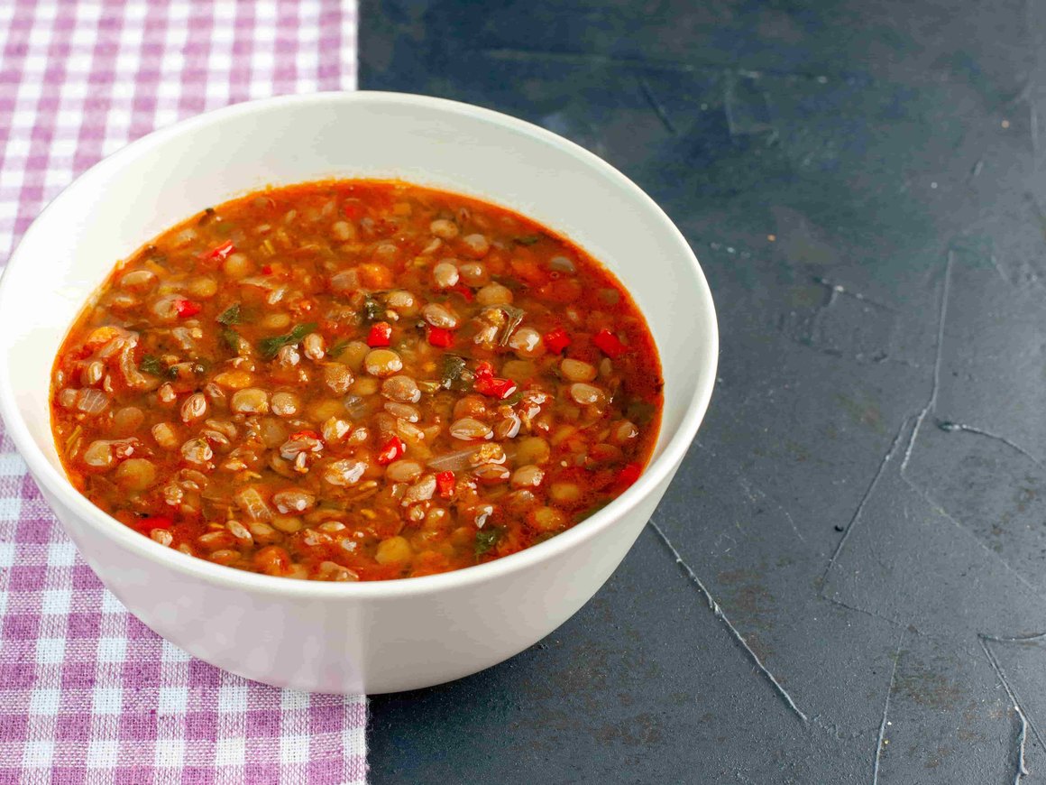 В Петербурге зафиксировали первый завозной случай ботулизма после употребления отравленных салатов