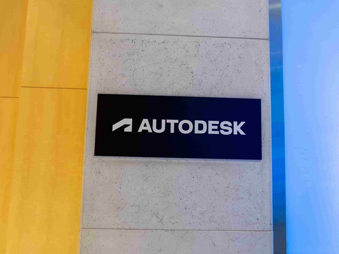 Autodesk начала отключать пользователей из РФ от своих продуктов