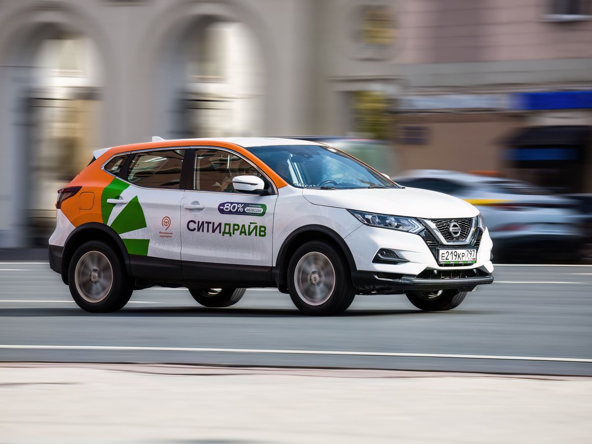 «Ситидрайв» разрешил арендовать машины с 18 лет