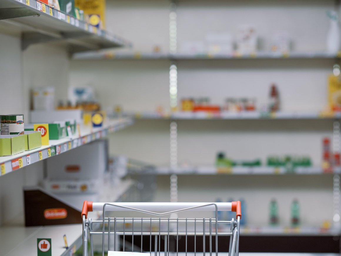 В Госдуму внесли законопроект об обязательных полках с бесплатными товарами