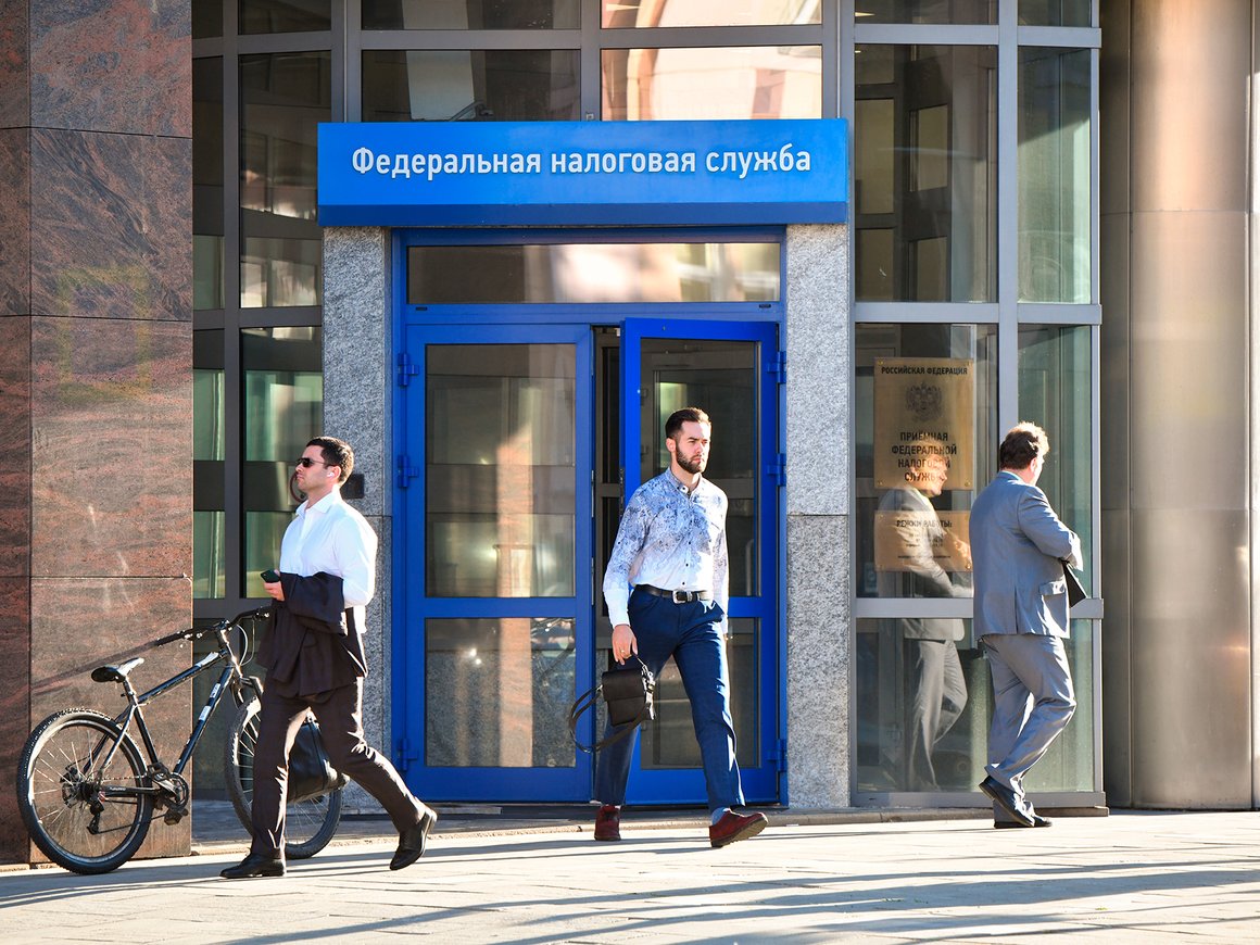 ФНС раскритиковала предложение Минэка ограничить доступ части самозанятых к заказам на маркетплейсах