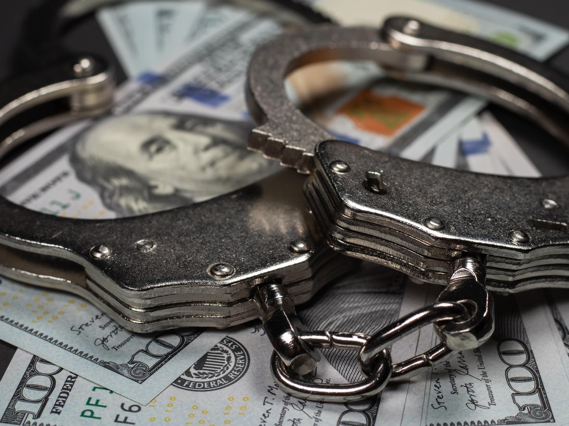 Суд арестовал имущество блогера и бизнесмена Аяза Шабутдинова