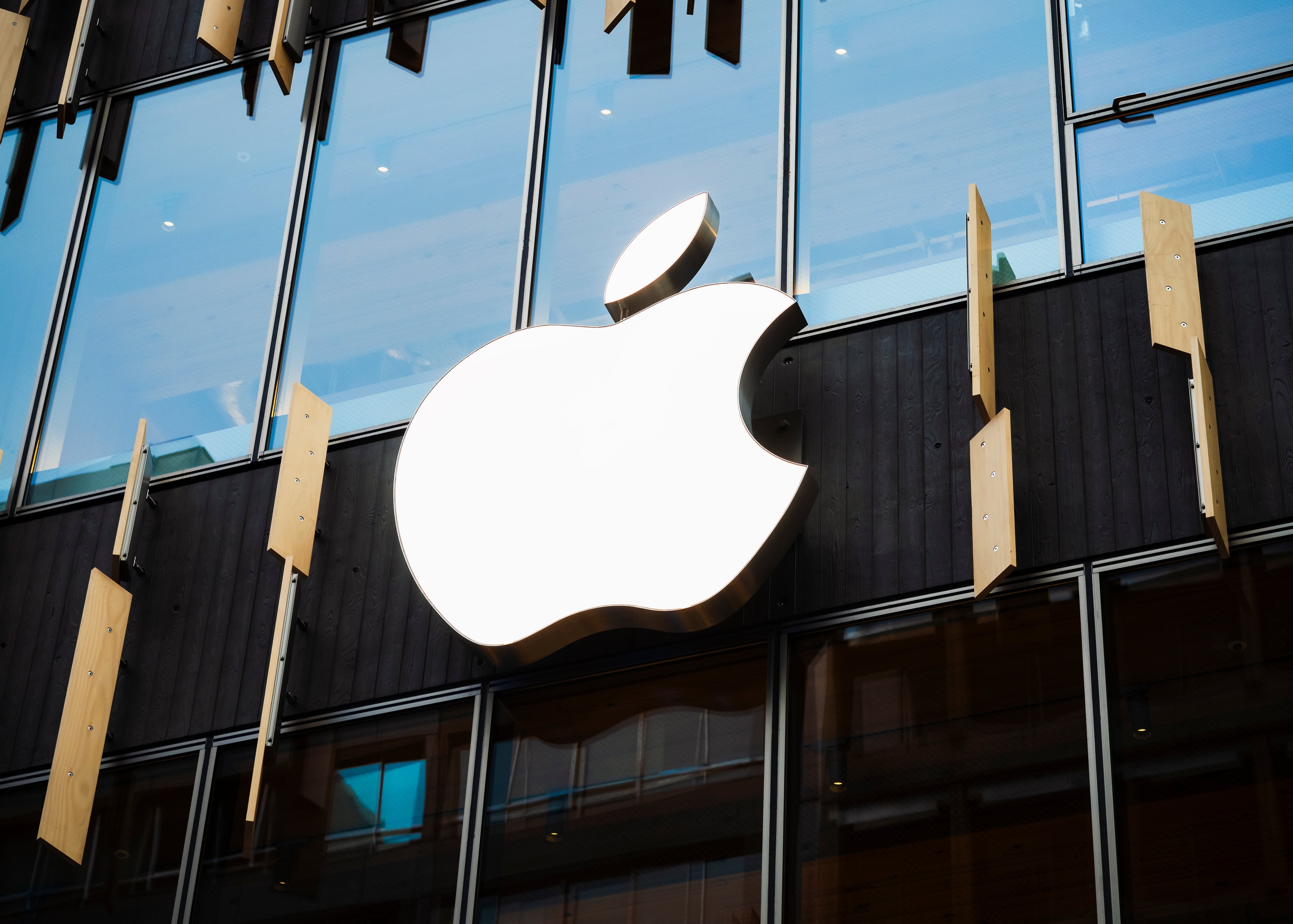 Apple потратит более $500 млрд на производство в США в течение следующих четырех лет