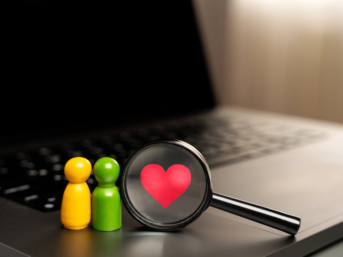 В России запустят сервис знакомств с проверкой долгов и алиментов