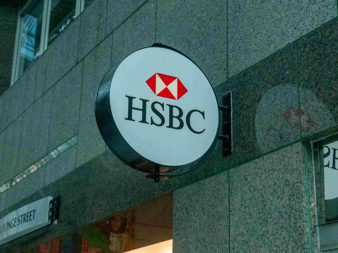 «Яндекс Банк» и бывшая «дочка» HSBC смогут изменить структуру владения без спецразрешения президента
