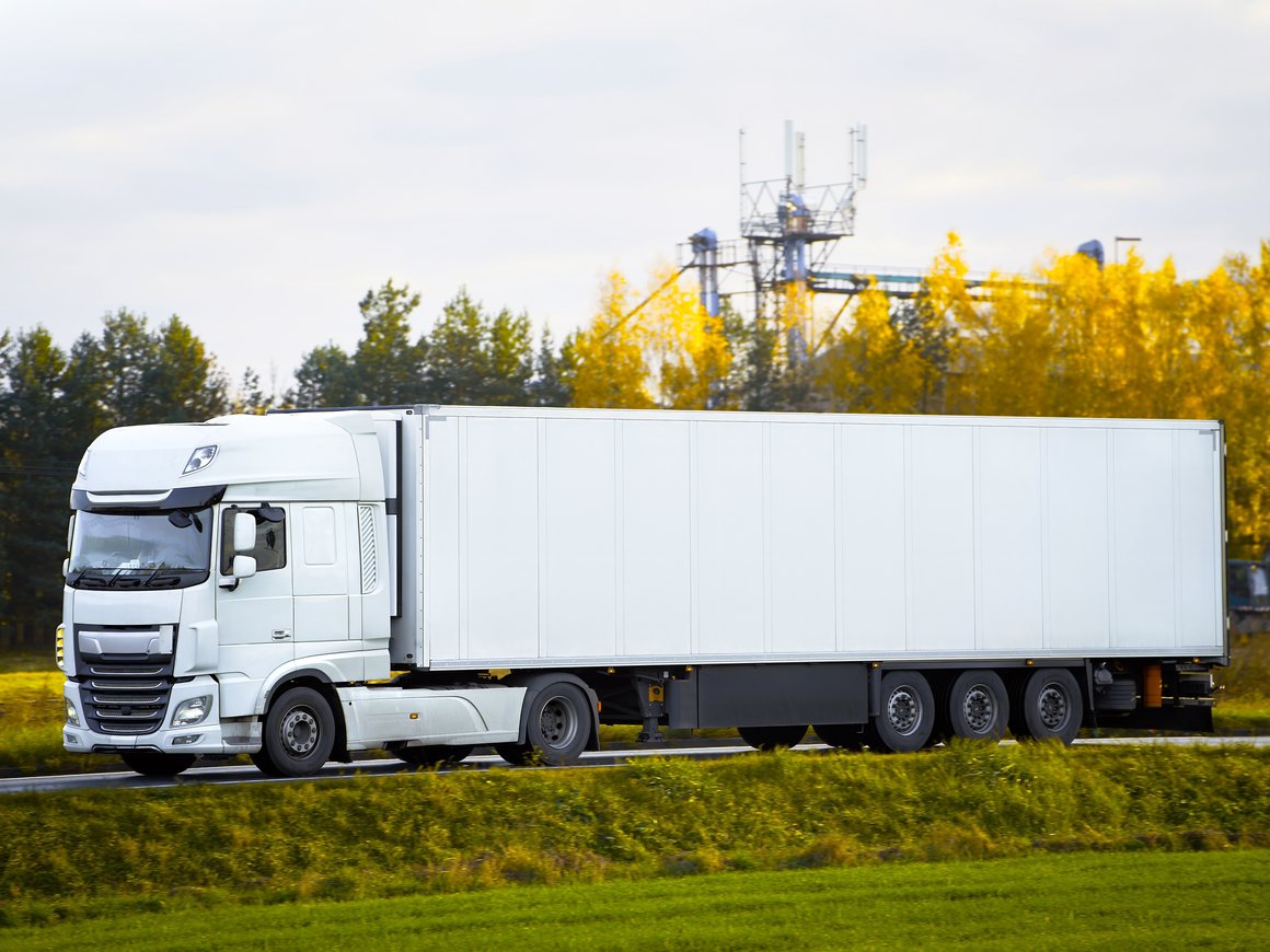 Wildberries начнет собирать собственные грузовые полуприцепы