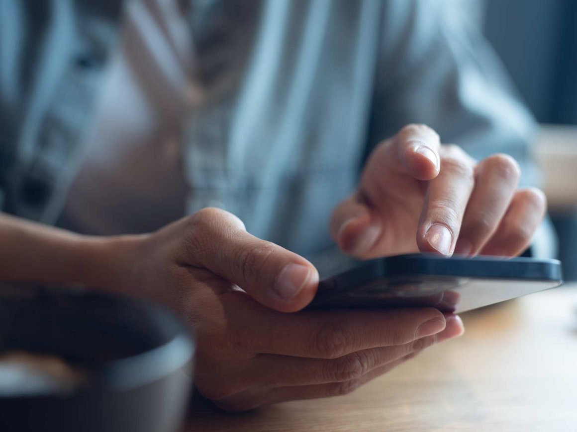 Правительство запретило интернет-звонки на стационарные и мобильные телефоны