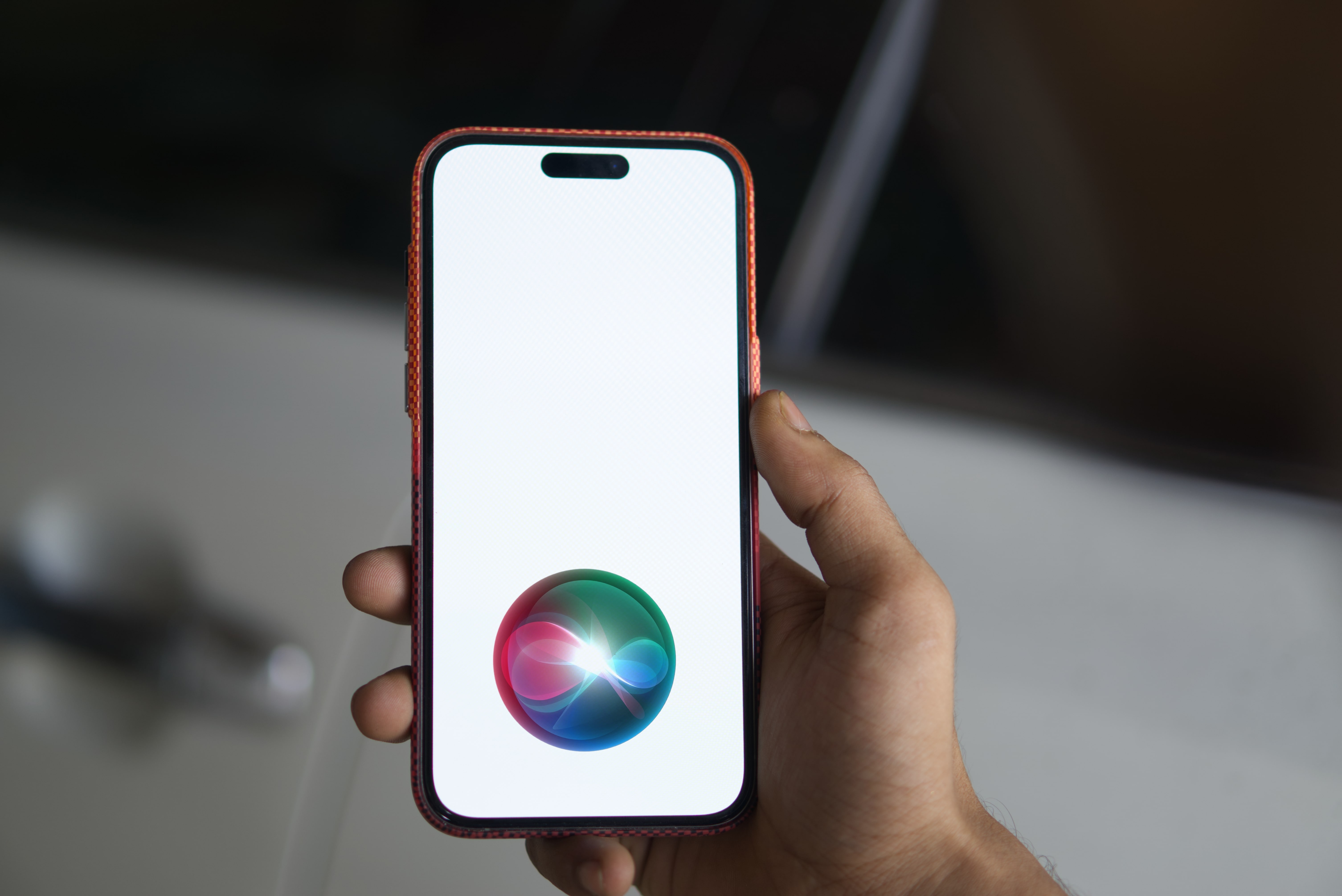 Apple опровергла обвинения в незаконной прослушке разговоров пользователей через Siri