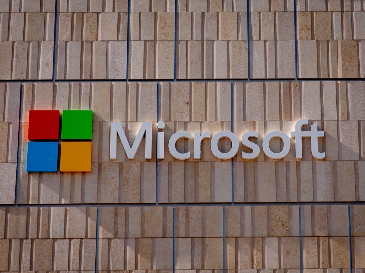 Microsoft ограничит российским компаниям доступ к облачным подпискам