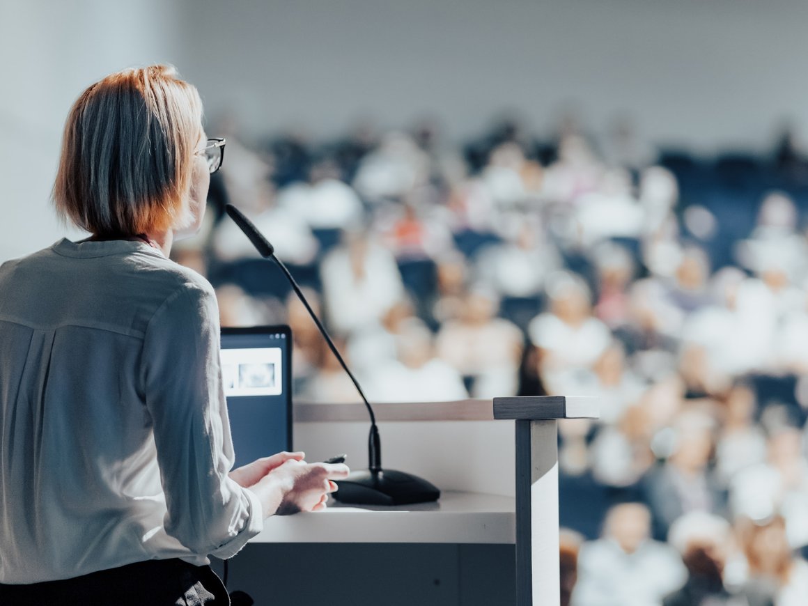 Бизнес-конференция «НеФорбсы Conf» пройдет 10 сентября в Москве