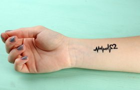 Исследователи предложили безболезненный способ нанесения татуировок