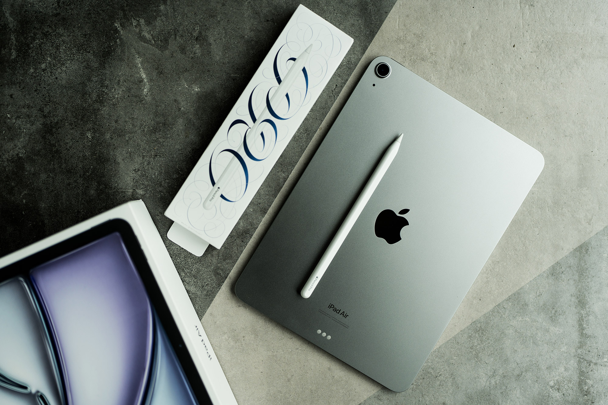 Apple начала разрабатывать складной iPad — Bloomberg