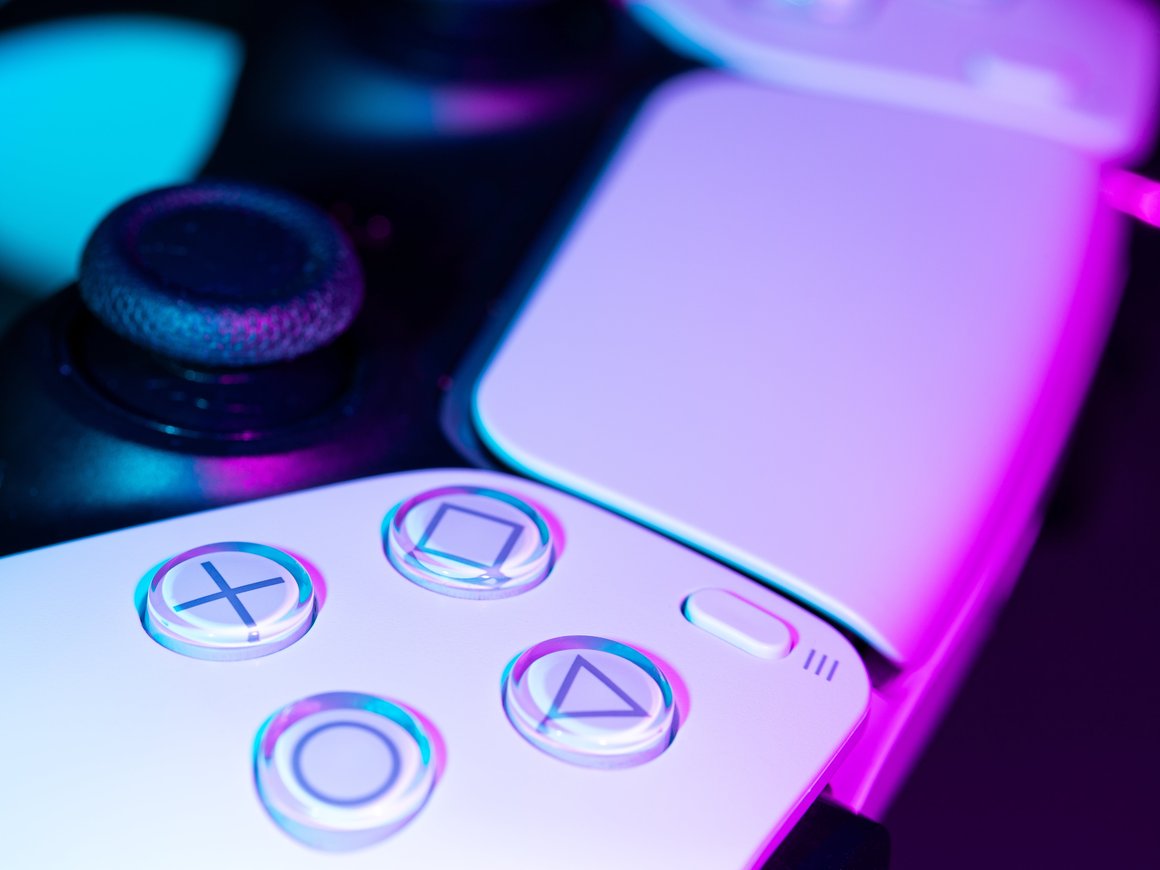 Bloomberg узнал о планах Sony выпустить портативную консоль для игр PlayStation 5