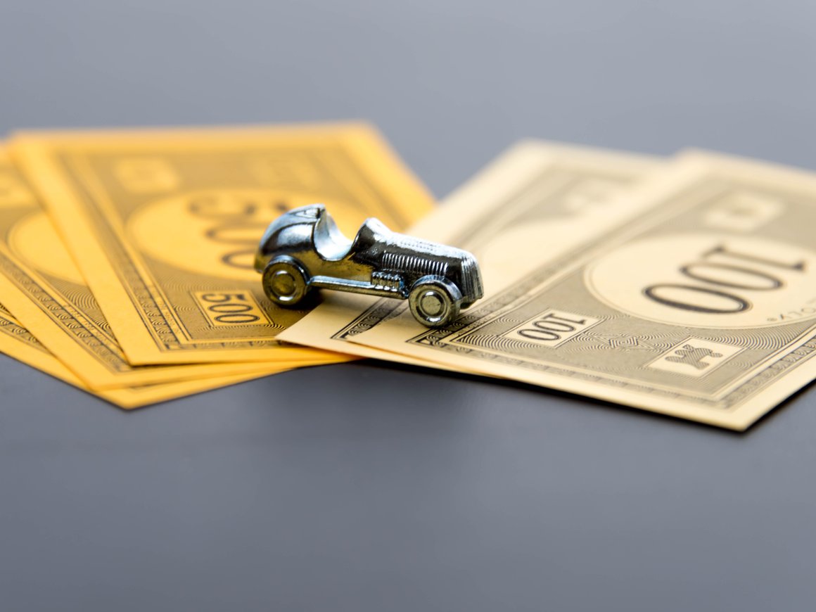 В РФ предложили ограничить стоимость эвакуации авто, «Лента» хочет выпускать ром под СТМ: главное 4 июля