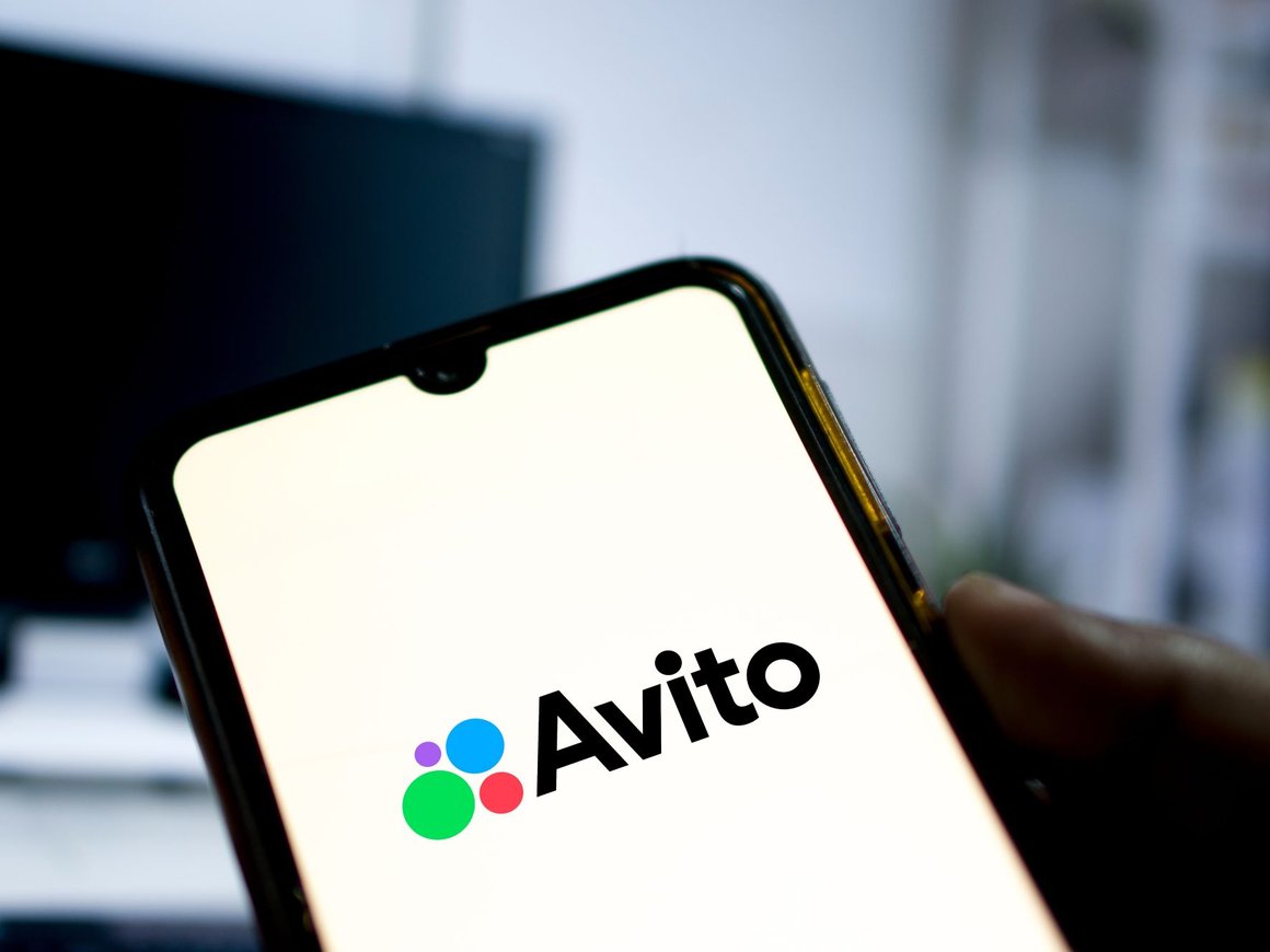 РБК: структура под управлением «Россельхозбанка» получила 50% в Avito