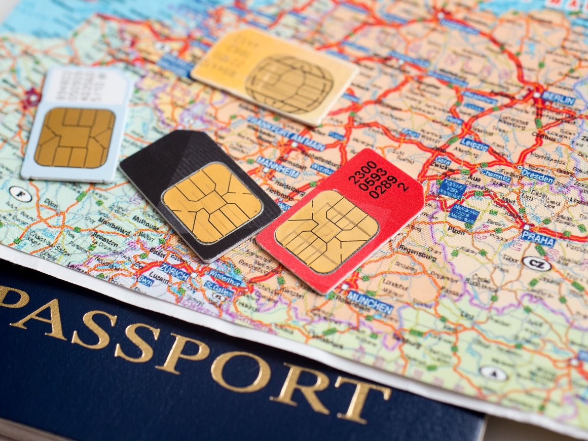 В Минцифры разъяснили, как будет устроена покупка сим-карт иностранцами