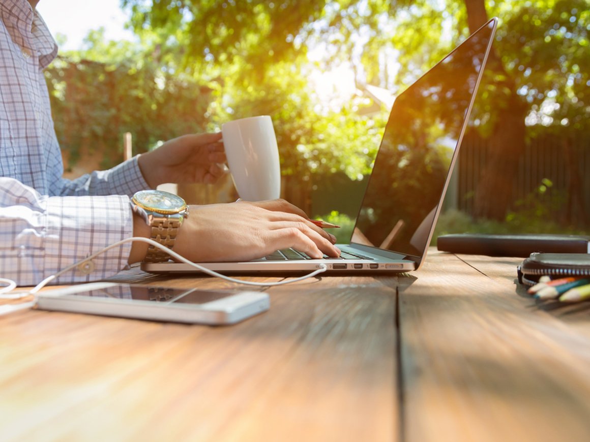 Путин подписал закон, регулирующий удаленный режим работы