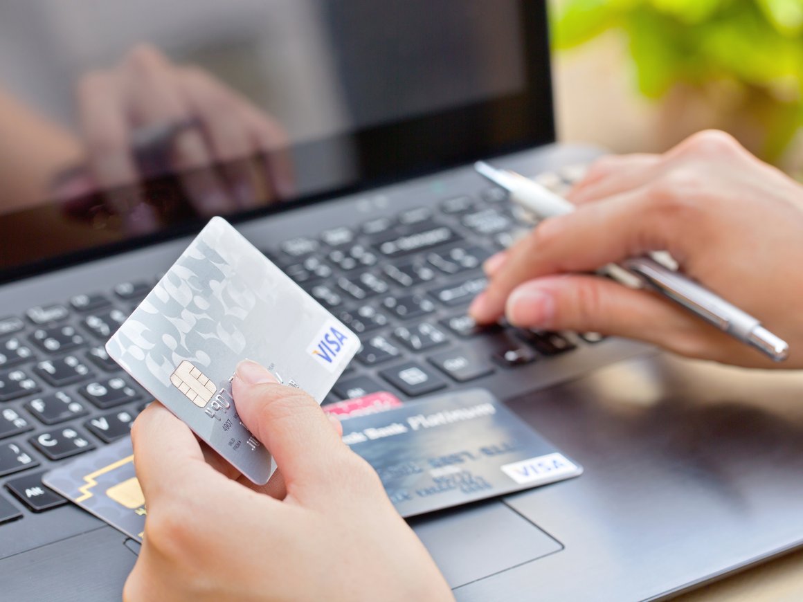 Держатели Visa смогут удалять данные карт со сторонних сайтов