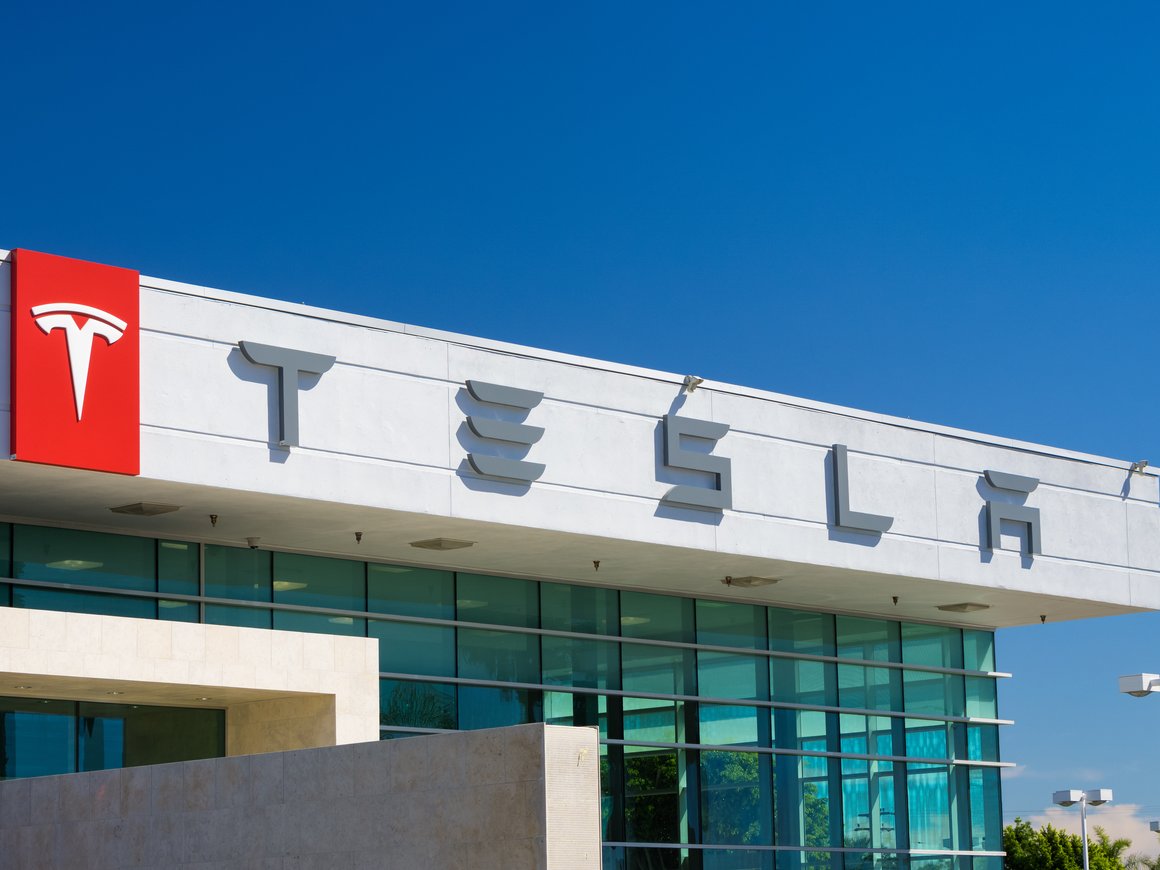 Tesla готова предоставить автопилот FSD другим автопроизводителям по лицензии