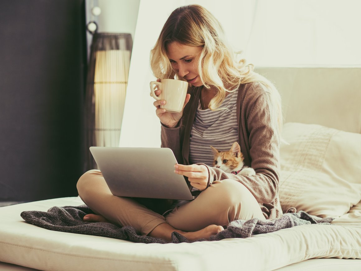 От российских фотобанков до NFT-платформ: 5 площадок для заработка на творчестве в 2023 году