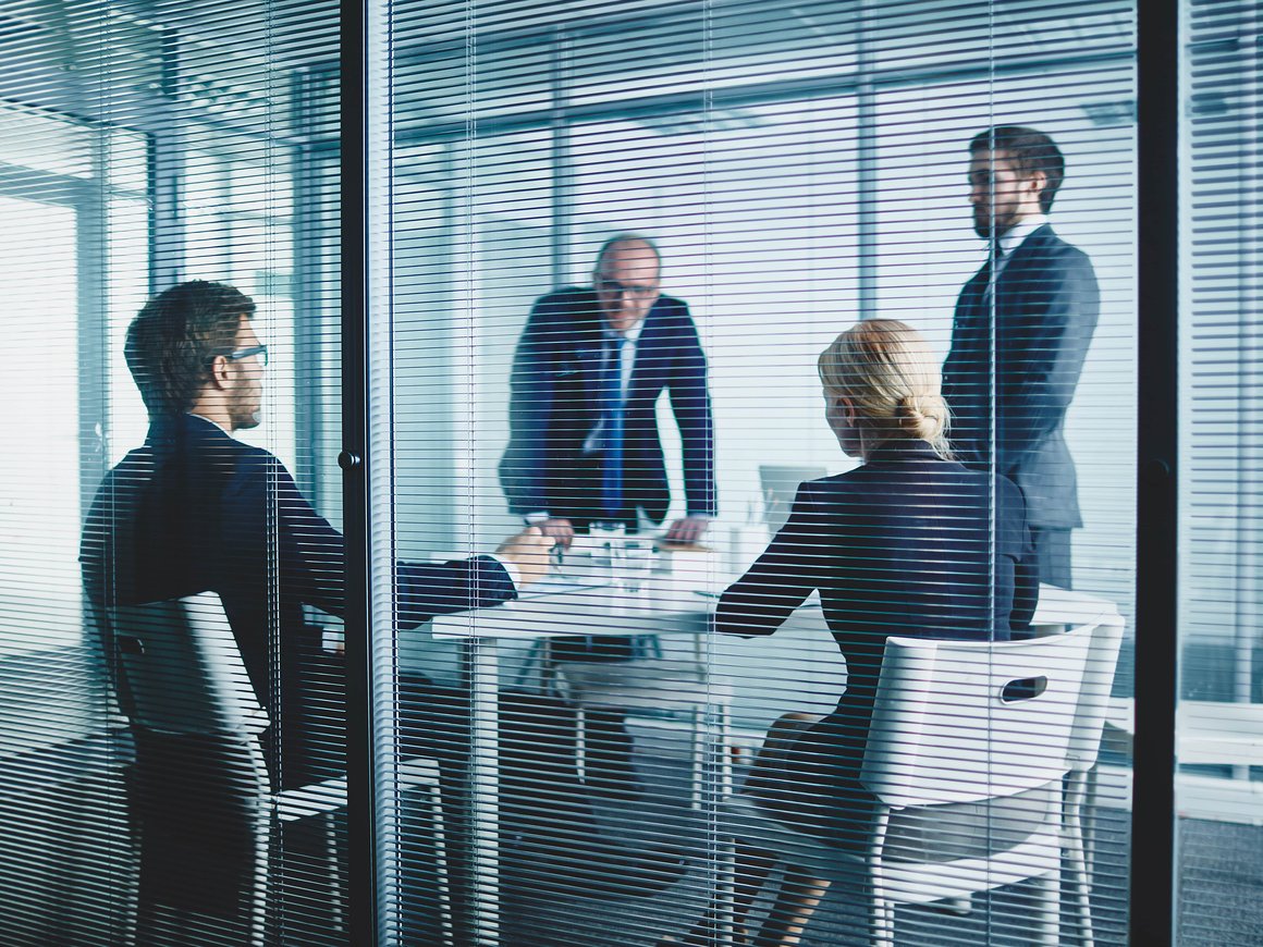 Идет прием заявок на конкурс грантов от Школы управления Сколково