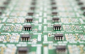 Производители повышают цены на полупроводниковые чипы: чем это вызвано и к чему приведет