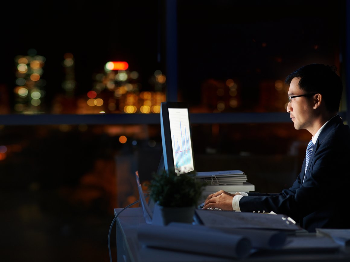 Китайские работники приняли участие в онлайн-кампании против графика «996»