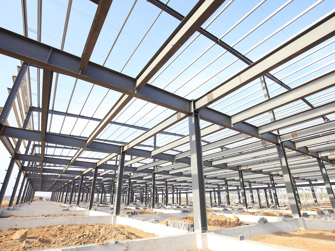 Ozon объявил о планах открыть склады в Якутске, Иркутске и Калининграде