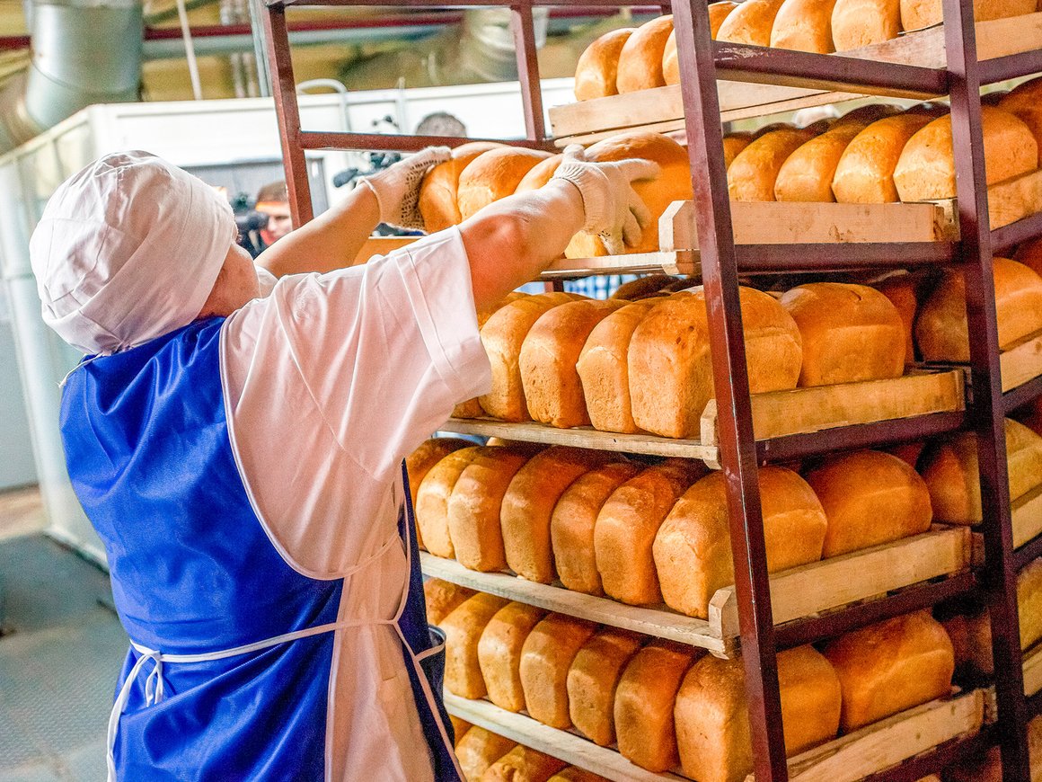 Зарплаты в пищепроме за год выросли на 29%