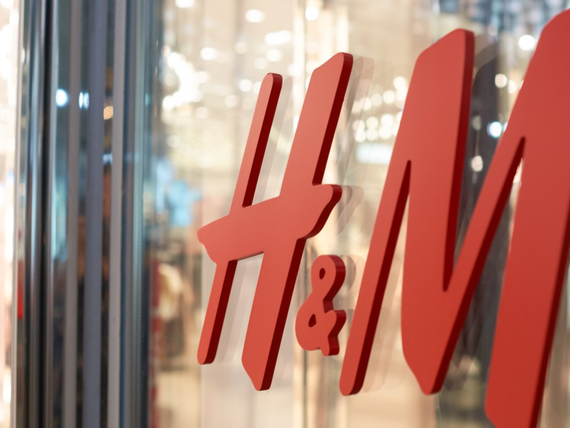 H&M отложила открытие магазинов