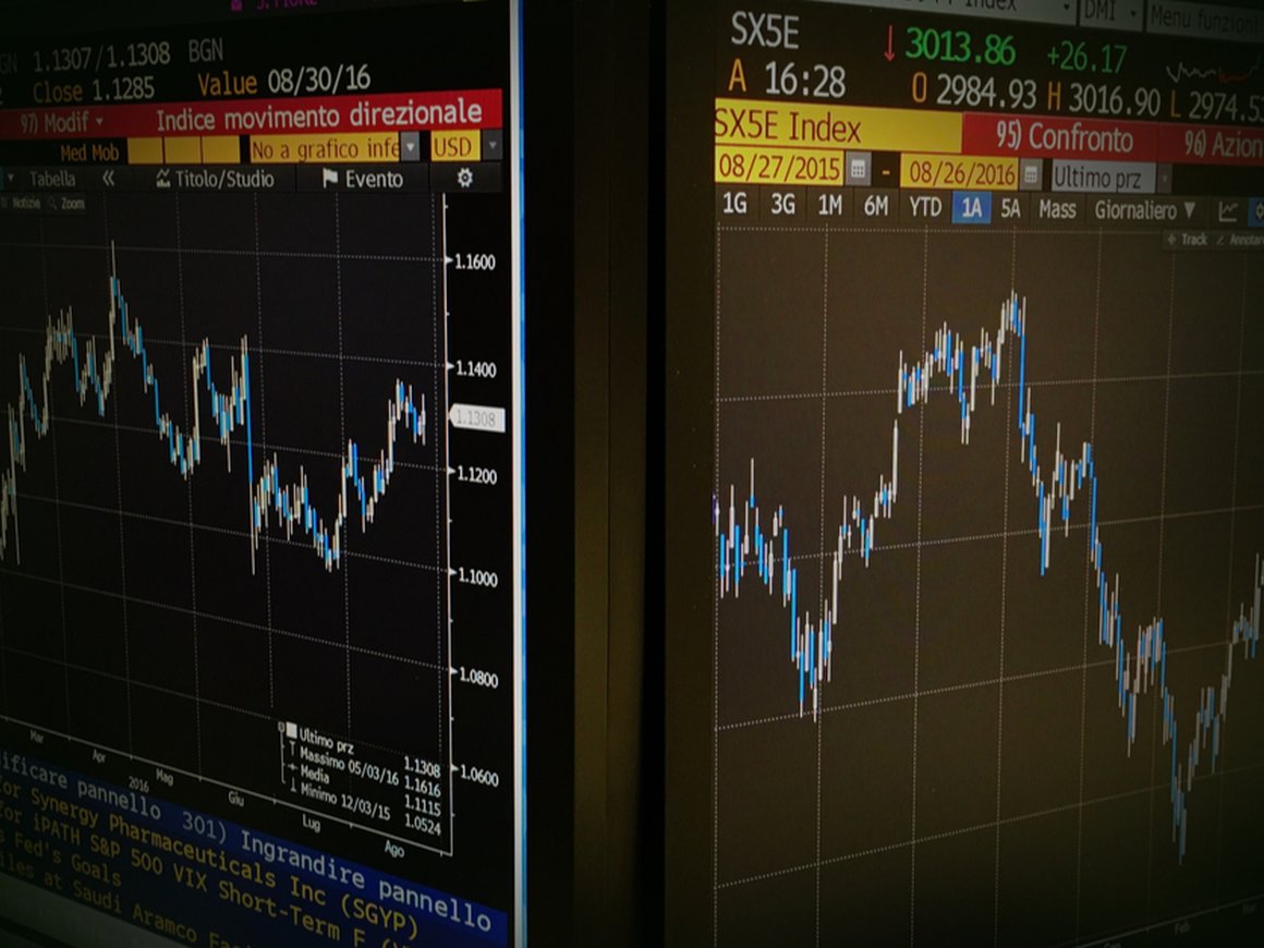 Bloomberg закроет России доступ к своим терминалам — РБК