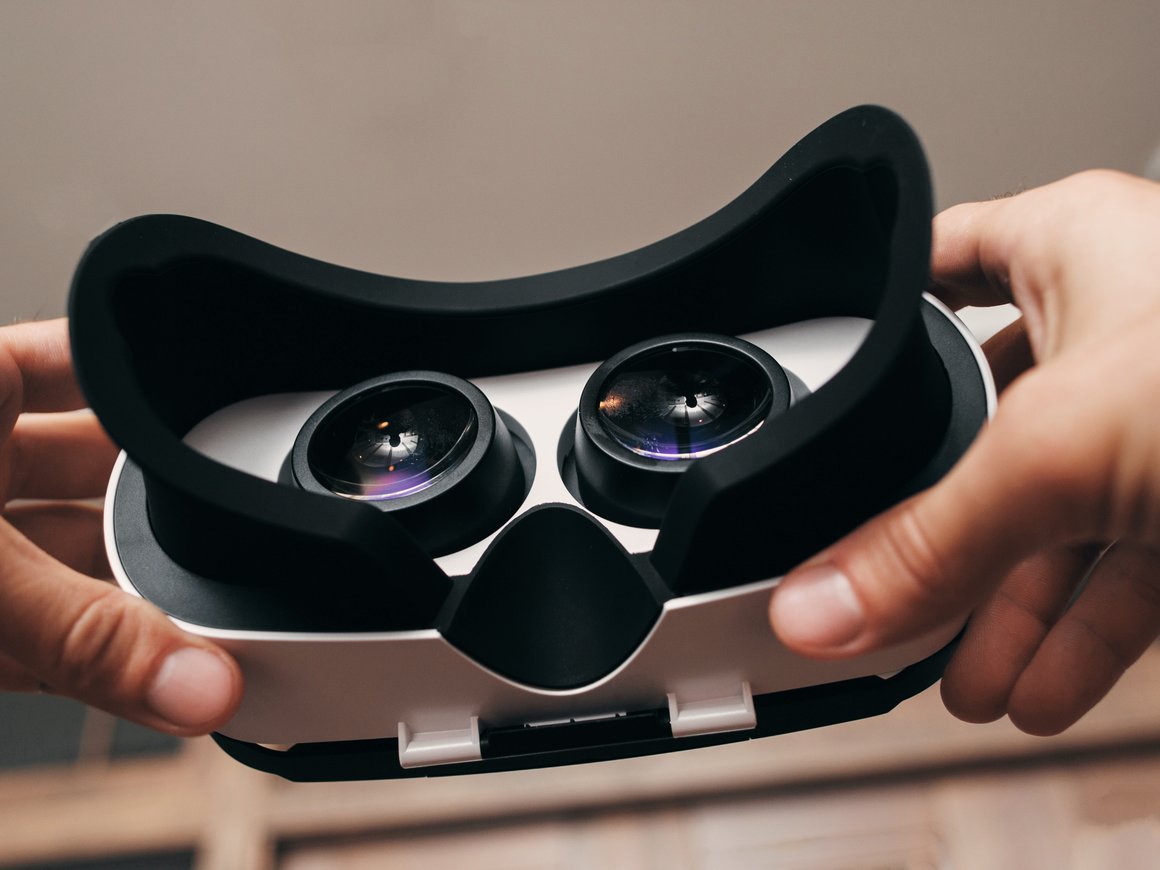 Иммерсивные технологии в корпоративной среде: как они помогают сотрудникам и компаниям