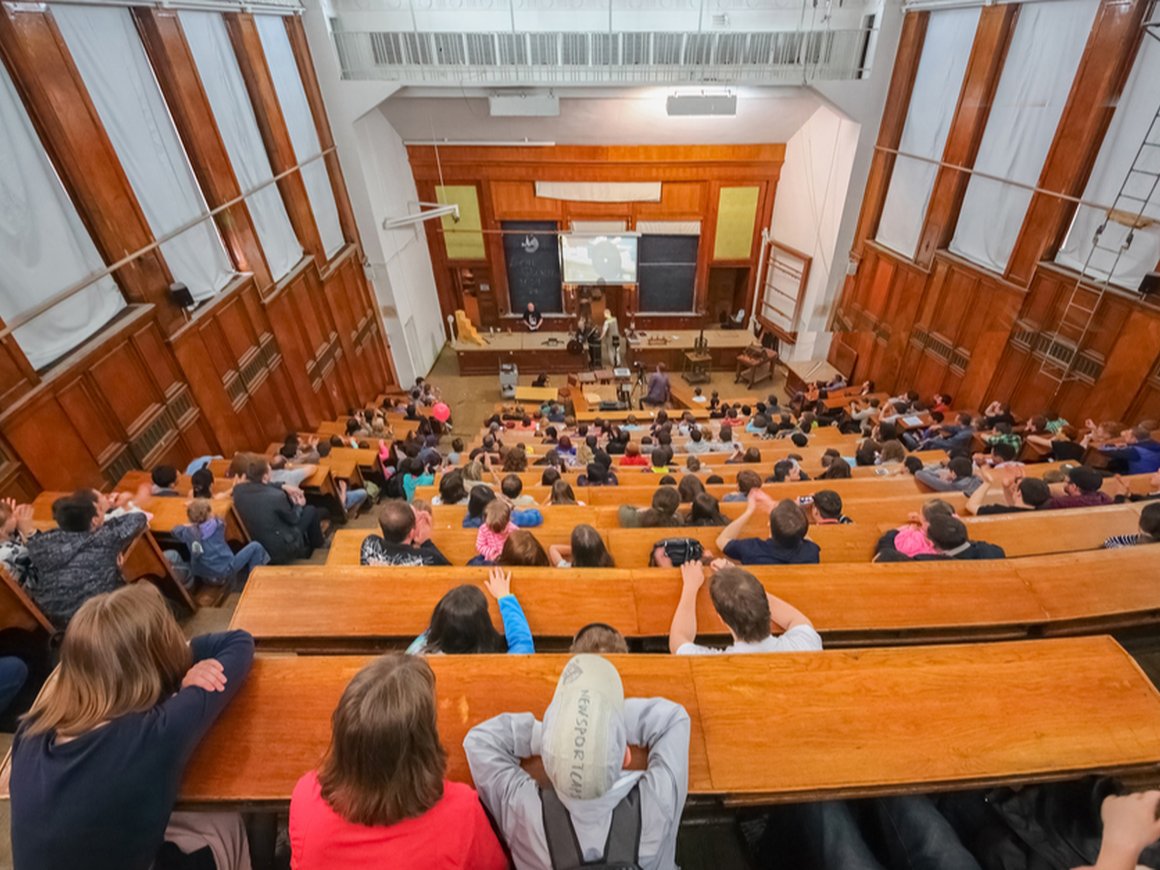 HeadHunter составил рейтинг лучших российских вузов 2022 года