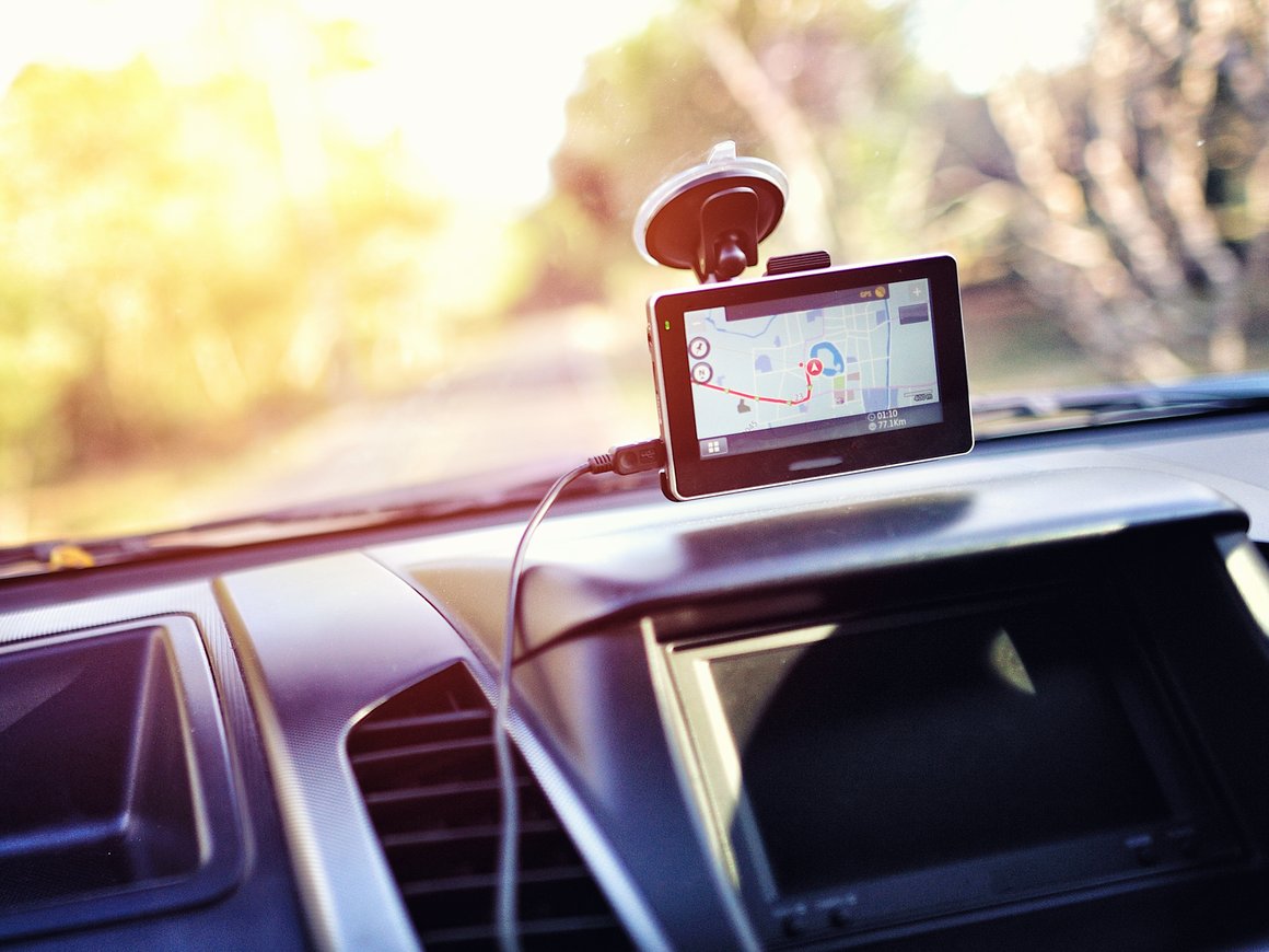 Фонд QVentures купил 10,5% в сервисе геопродвижения «Поинтер»