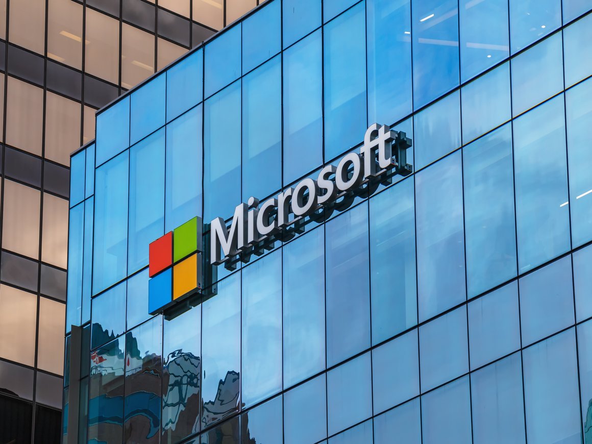 Microsoft приостанавливает продажи товаров и услуг в России