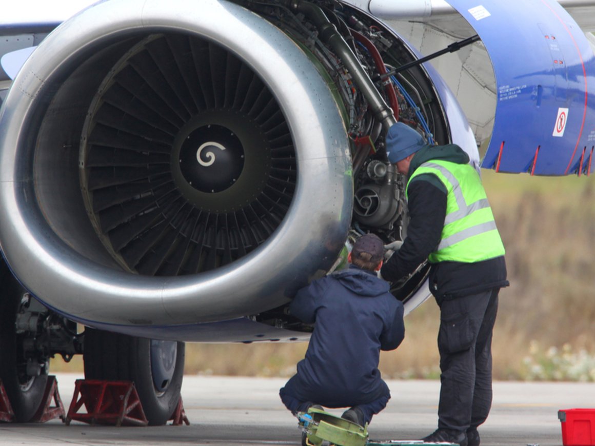 Авиакомпании попросили отсрочить сотрудникам мобилизационный призыв