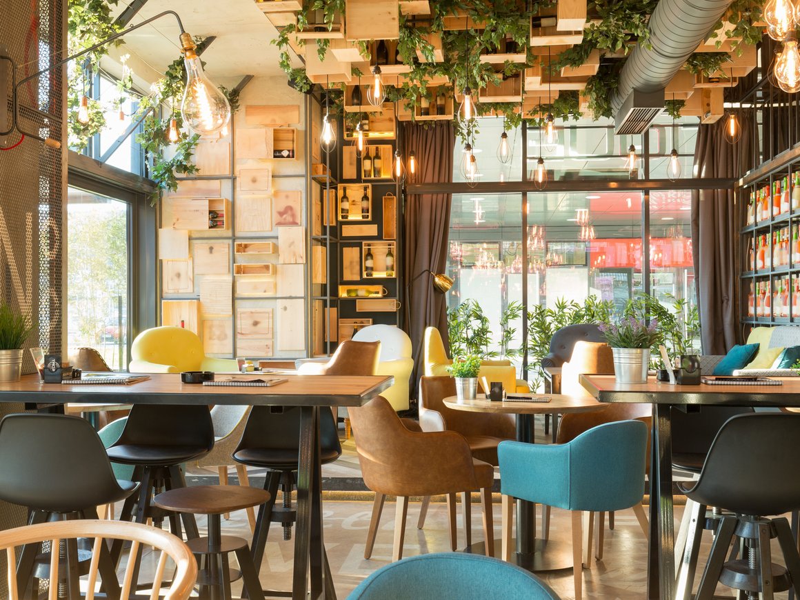 4 идеи, которые помогут спасти ресторан во время новых ограничений