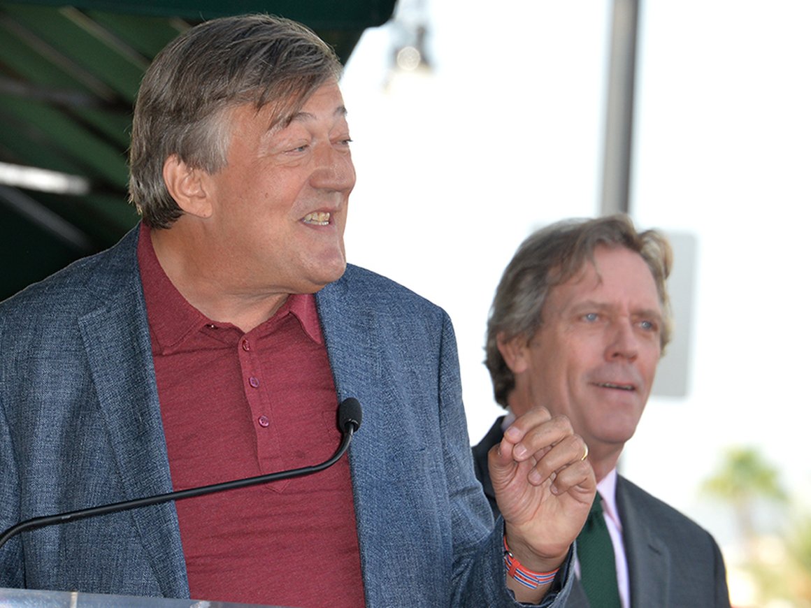 «Это только начало»: актер Стивен Фрай заявил, что ИИ украл его голос