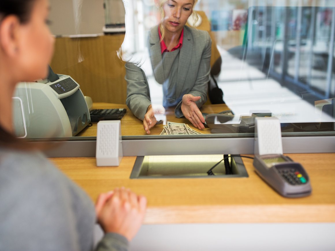 Forbes выбрал самые надежные банки России