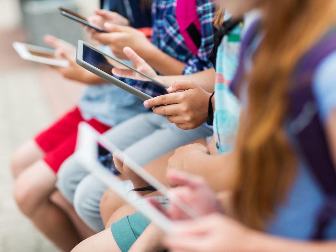 «Яндекс» расскажет школьникам о персональных помощниках на «Уроке цифры»