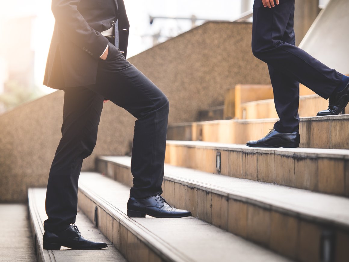 «Дипфейк» определят законодательно, каждый второй россиянин мечтает открыть свой бизнес: главное 23 июня